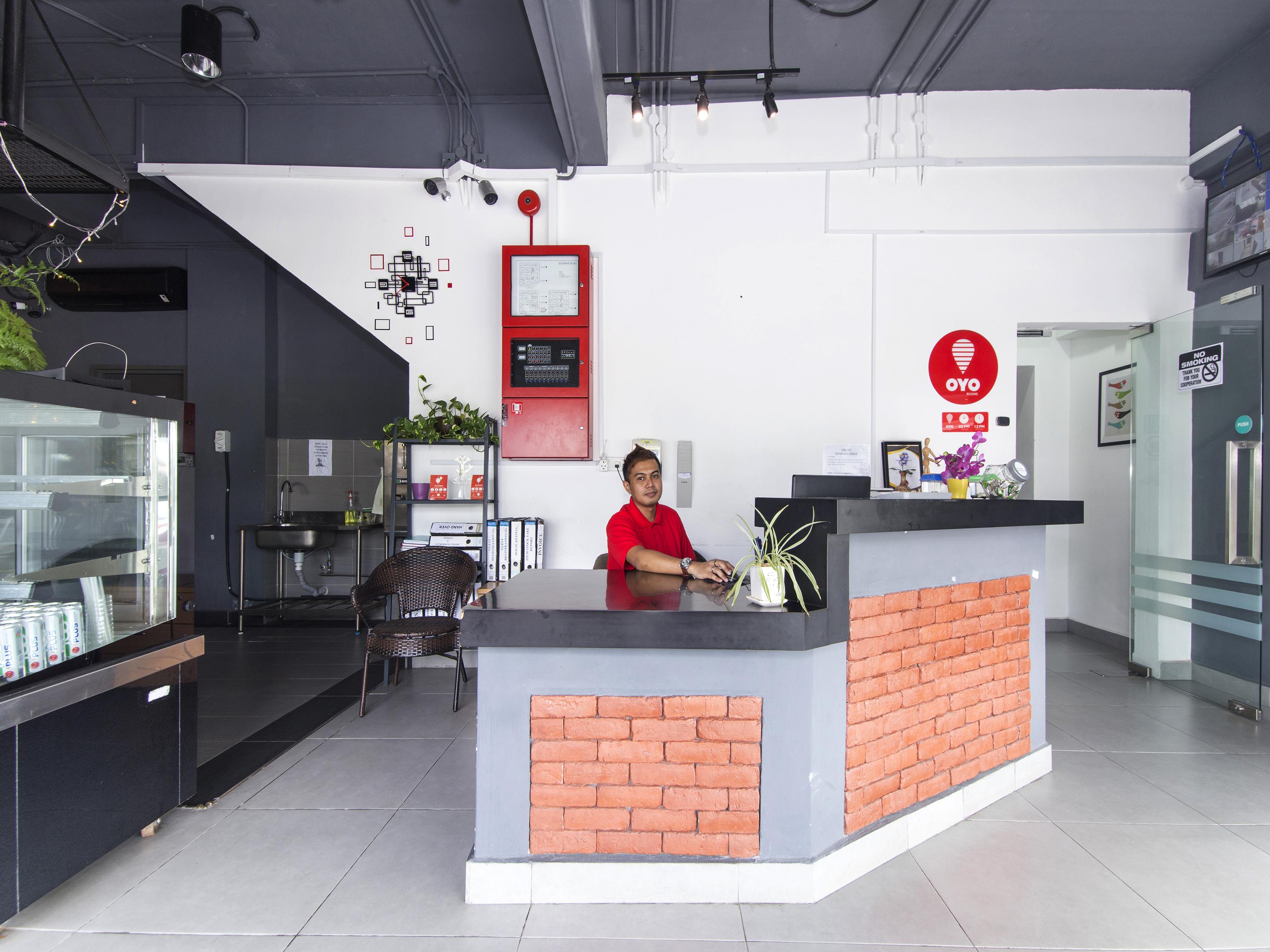 Super Oyo 246 Link Inn Johor Bahru Ngoại thất bức ảnh